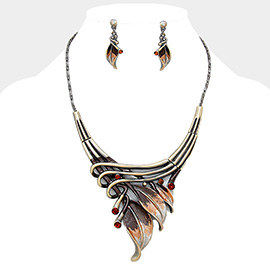 Colored Metal Rhythmical Feather Necklace