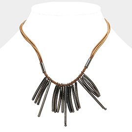 Metal fringe bars necklace