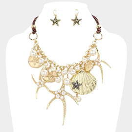 Pearl embellished starfish shell pendant necklace