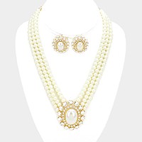 Crystal trim oval pearl & triple strand necklace