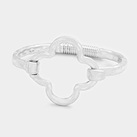 Metal Quatrefoil Hook Bracelet