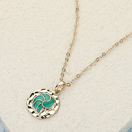 Colored Metal Pendant Necklace