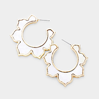 Mother of Pearl Flower Earrings