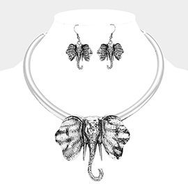 Metal Elephant Accented Necklace