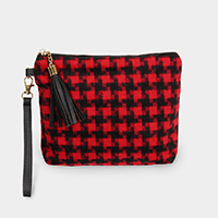 HOUNDSTOOTH POUCH BAG W/WRISTLET