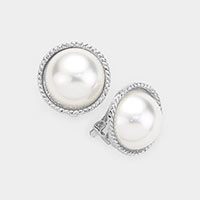 
Pearl Twist Metal Trim Clip On Earrings 
