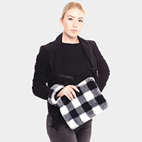 Buffalo Plaid Check Crossbody / Wristlet Clutch Bag