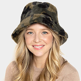 Camouflage Patterned Faux Fur Bucket Hat