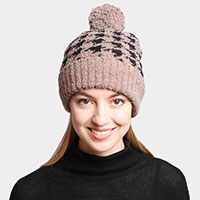 Houndstooth Lined Pom-Pom Beanie