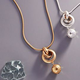 Open Metal Circle Ball Link Pendant Necklace