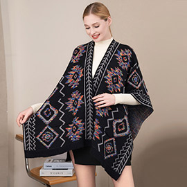 Boho Patterned Front Pockets Poncho