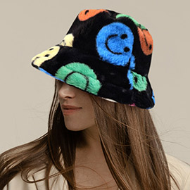 Smile Patterned Faux Fur Bucket Hat