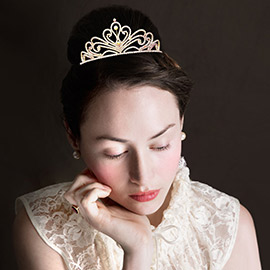 Round Stone Accented Princess Tiara