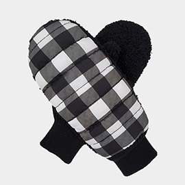 Buffalo Check Plaid Puffer Gloves