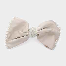 Pearl Pointed Bow Barrette