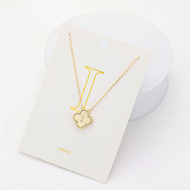 Quatrefoil Initial I Pendant Necklace