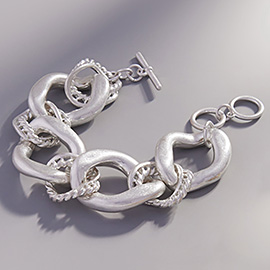 Chunky Metal Chain Toggle Bracelet