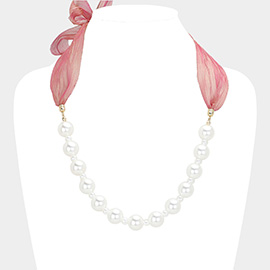 Ribbon Pearl Necklace