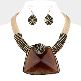 Metal Spiral Pointed Abstract Resin Pendant Statement Necklace