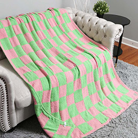 Reversible Checkerboard Patterned Throw Blanket