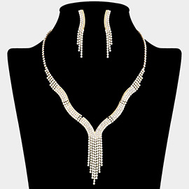 Rhinestone Paved Fringe Wavy Necklace