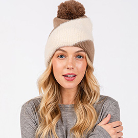 Fuzzy Detailed Fleece Pom Pom Beanie Hat