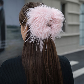 Faux Feather Hair Claw Clip