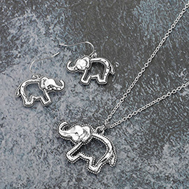 Antique Metal Hammered Open Elephant Pendant Necklace