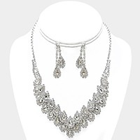 Crystal Rhinestone Teardrop Cluster Necklace