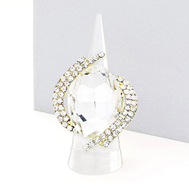 Oval Crystal Centered Stretch Ring