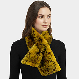 Snake Skin Patterned Faux Fur Pull Through Scarf