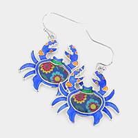 Pattern Detailed Crab Dangle Earrings