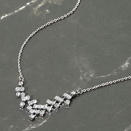 Brass Metal Rhinestone Pendant Necklace