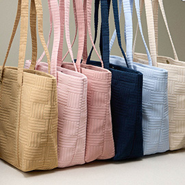 Grid Pattern Everyday Tote Bag