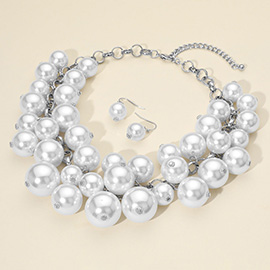 Chunky Pearl Collar Necklace
