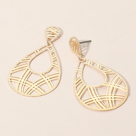 Metal Teardrop Cutout Dangle Earrings