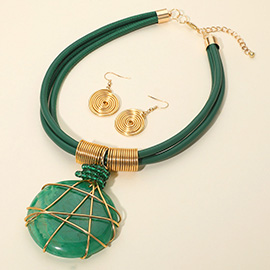Bold Marbled Resin Round Pendant Accent Faux Leather Triple Layered Statement Necklace