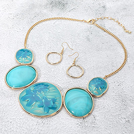 Floral Embossed Geometric Enamel Plate Link Statement Necklace