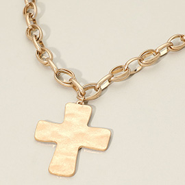 Brushed Metal Cross Pendant Chunky Chain Necklace