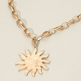 Brushed Metal Sunburst Pendant Chunky Chain Necklace