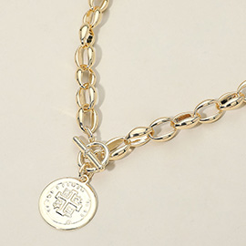 14K Gold Plated Cross Embossed Coin Charm Chunky Chain Toggle Necklace